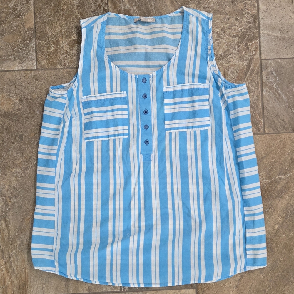 Woman Within Sky Blue and White Striped Top L Pockets Fresh Sleeveless